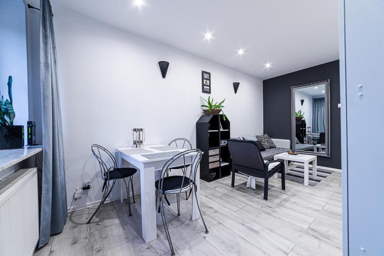 Apartment L'Orque Радом Екстериор снимка